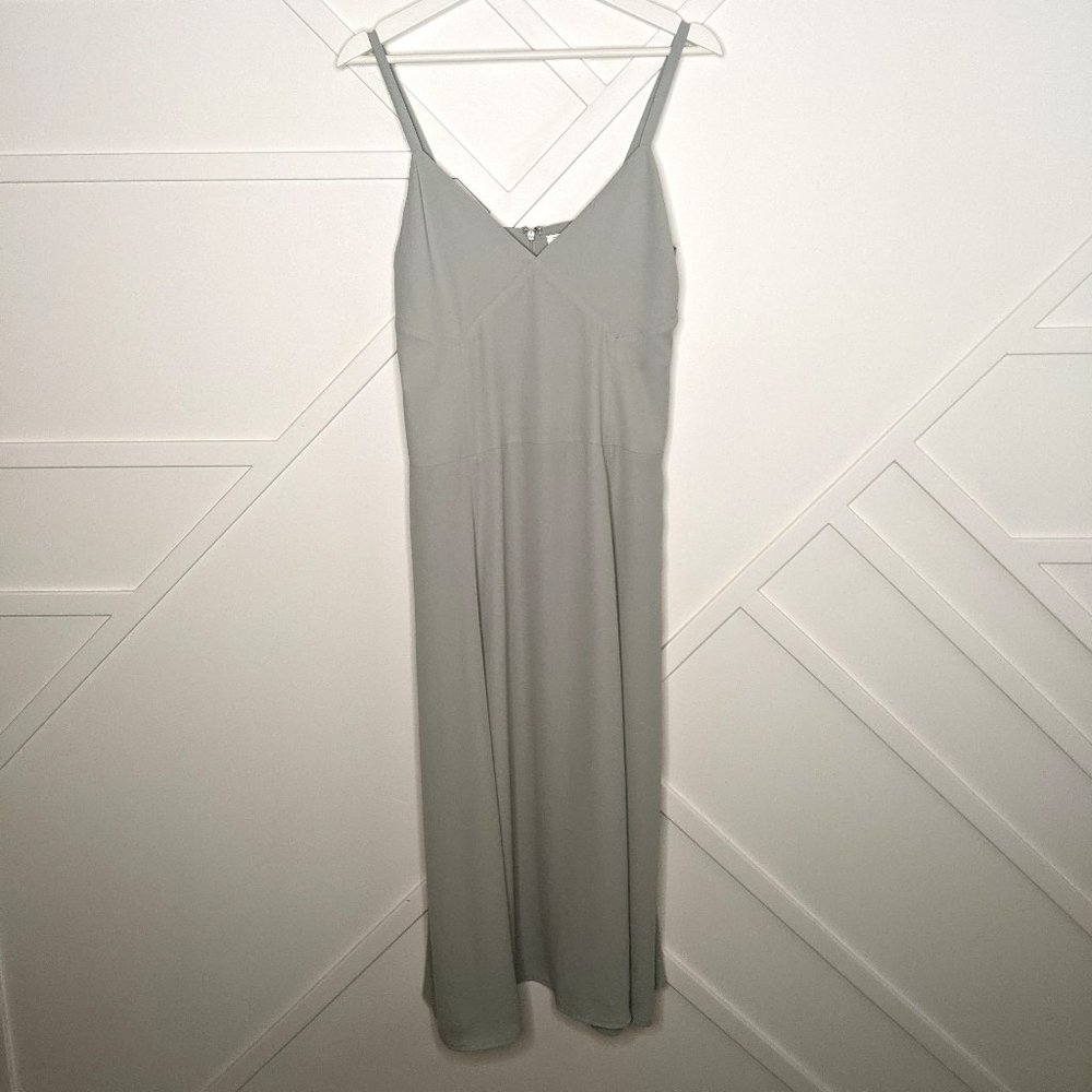 Aritzia Babaton Jacorey Midi V neck Dress Sz/ S - Picture 2 of 9